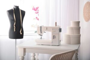 Leia mais sobre o artigo 5 Melhores Mesas para Máquina de Costura