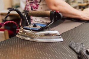 Leia mais sobre o artigo Melhor Ferro de Passar a Seco: Top 10 de 2024