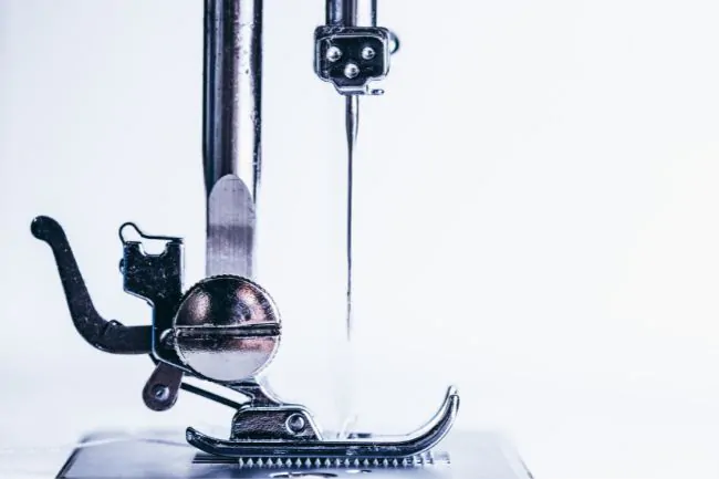 Leia mais sobre o artigo Como escolher a agulha ideal para costurar: Guia completo!