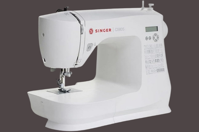 Leia mais sobre o artigo Singer C5605: A Máquina de Costura Ideal para Iniciantes e Profissionais?