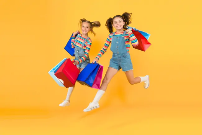 Tendências de Moda Infantil 2025: O Que Está em Alta para Meninos e Meninas — Estilo, Conforto e Criatividade